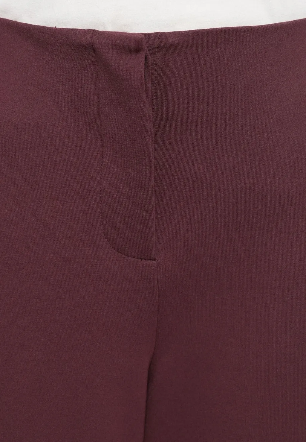 Wide-Leg Tailored Trousers