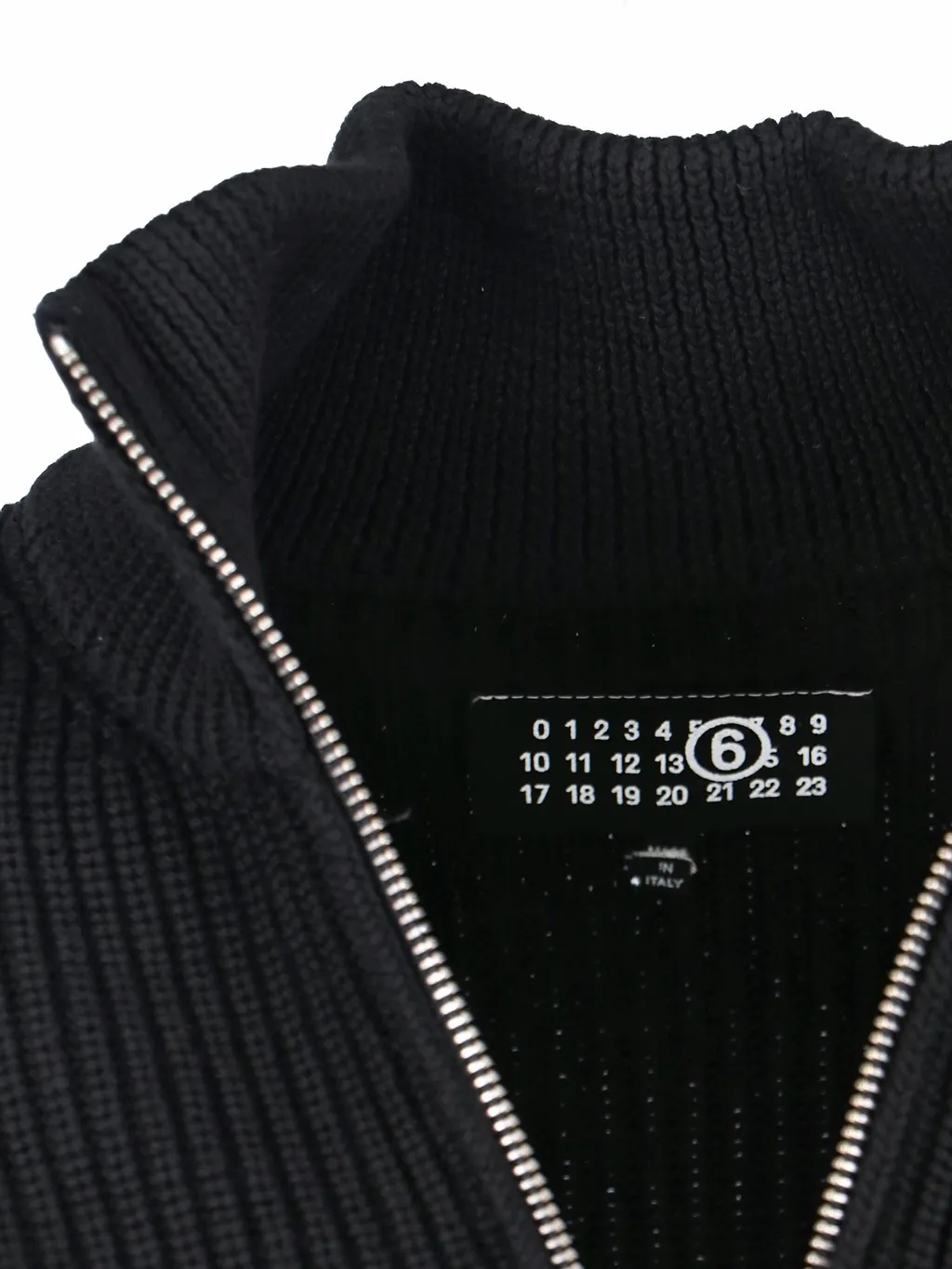 Ribbed-Knit Zipped Cardigan