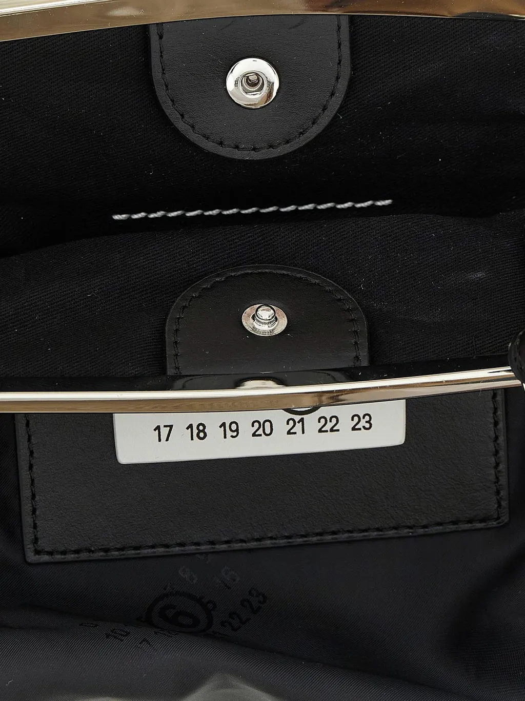 Reverse Mini Pouch