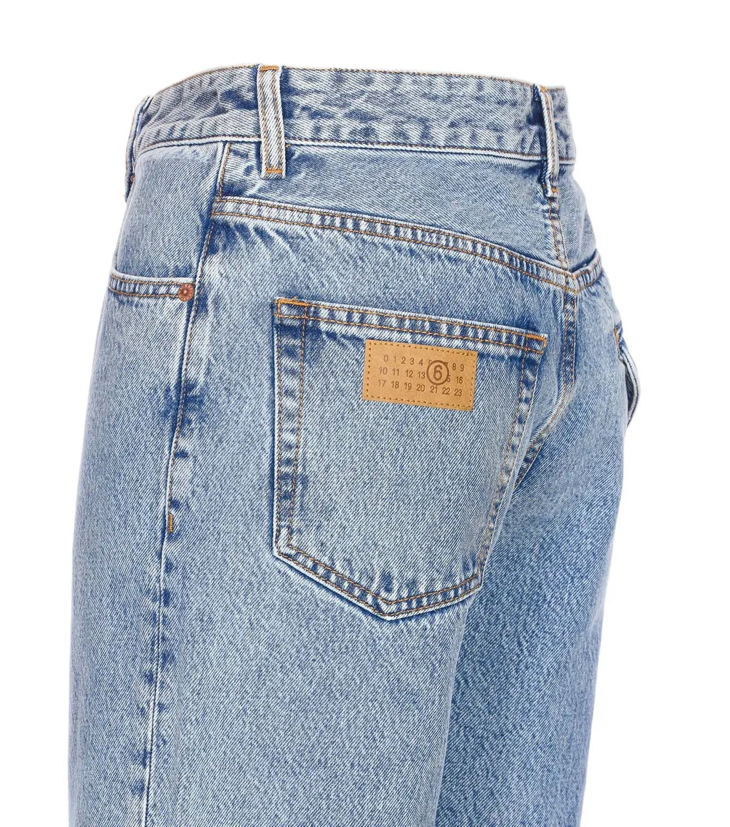 Striaght-Leg Jeans