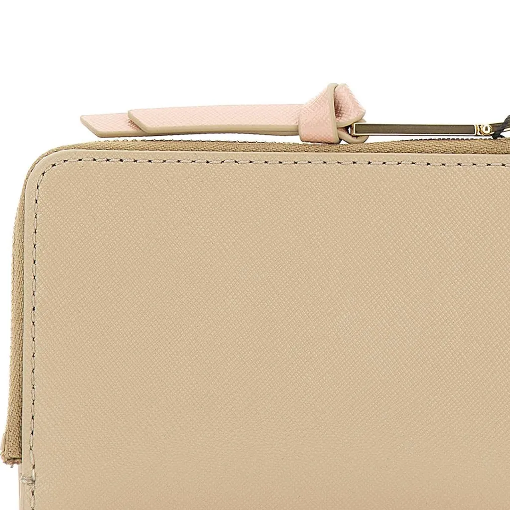 The Utility Snapshot Slim Bifold Wallet