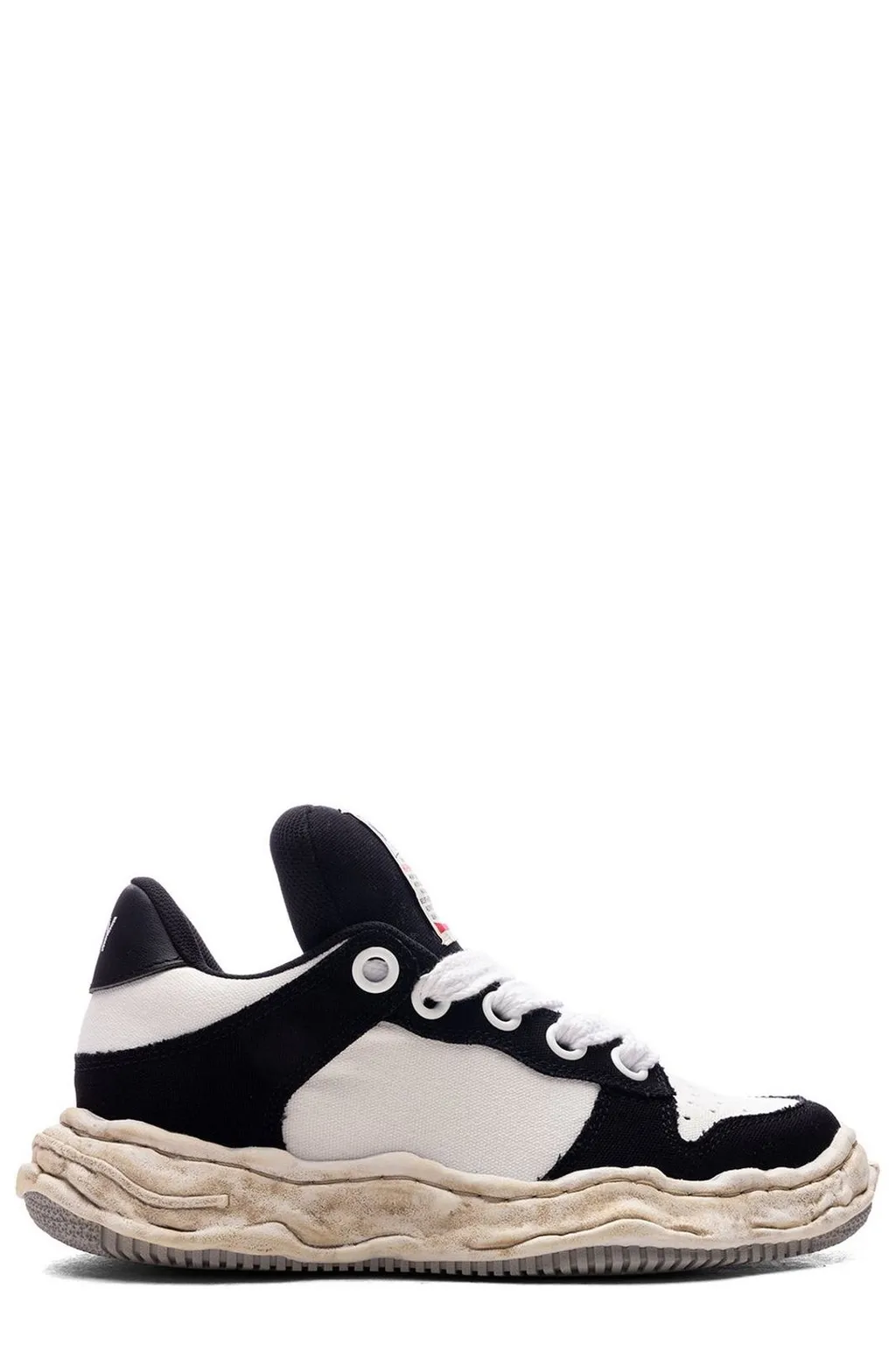 Low Top Sneakers