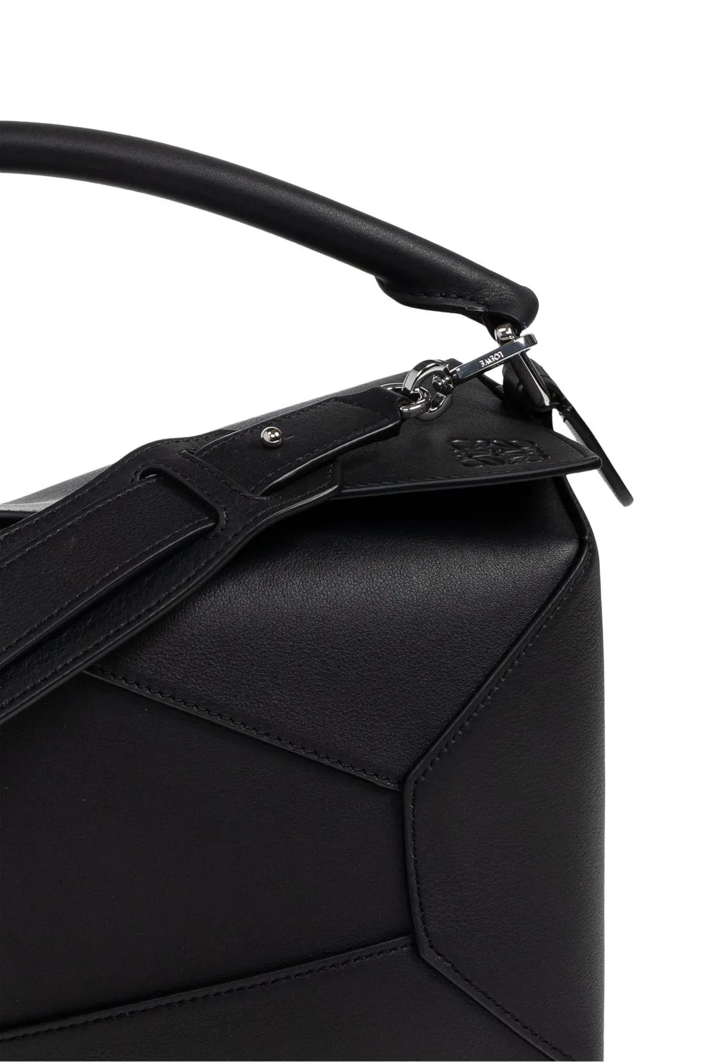 Puzzle Edge Shoulder Bag