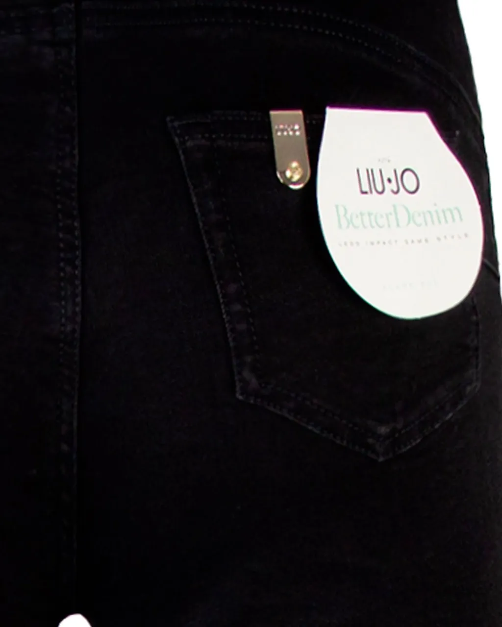 Wide-Leg Jeans
