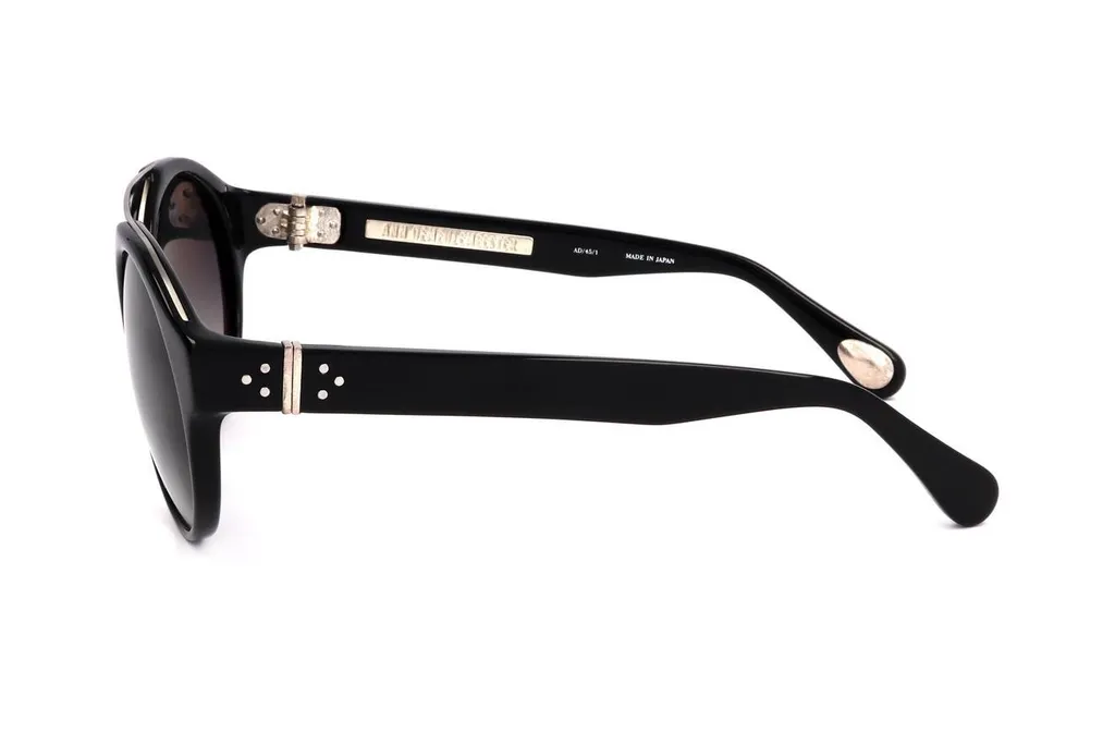 Round Sunglasses