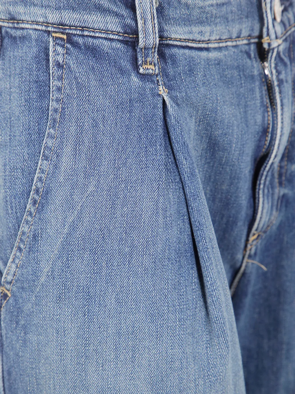 Wide-Leg Jeans