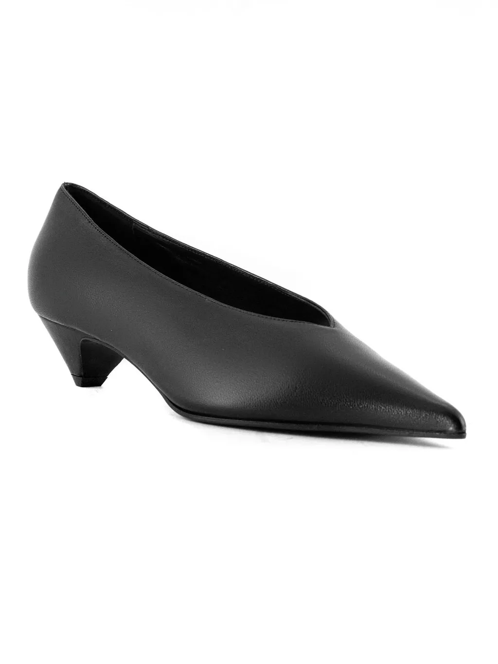 Pointed Toe Kitten Heel Pumps