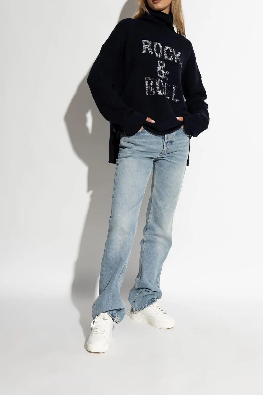 Low-Top Sneakers With Eye Embroidery