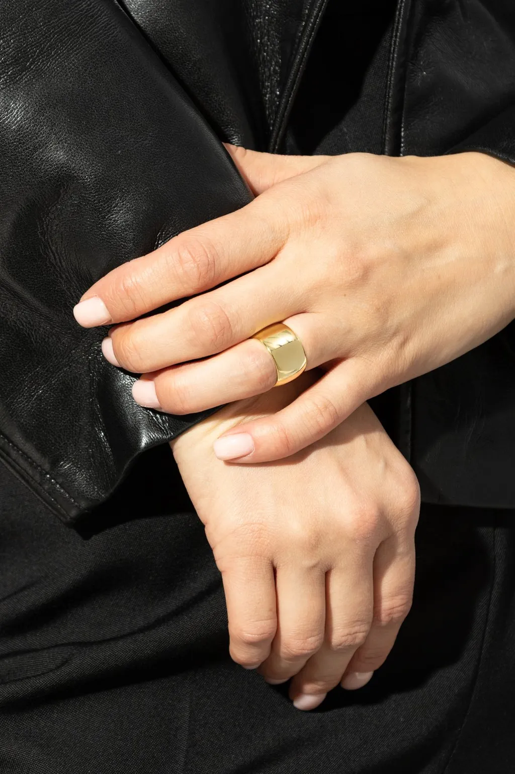 Wide Band Ring
