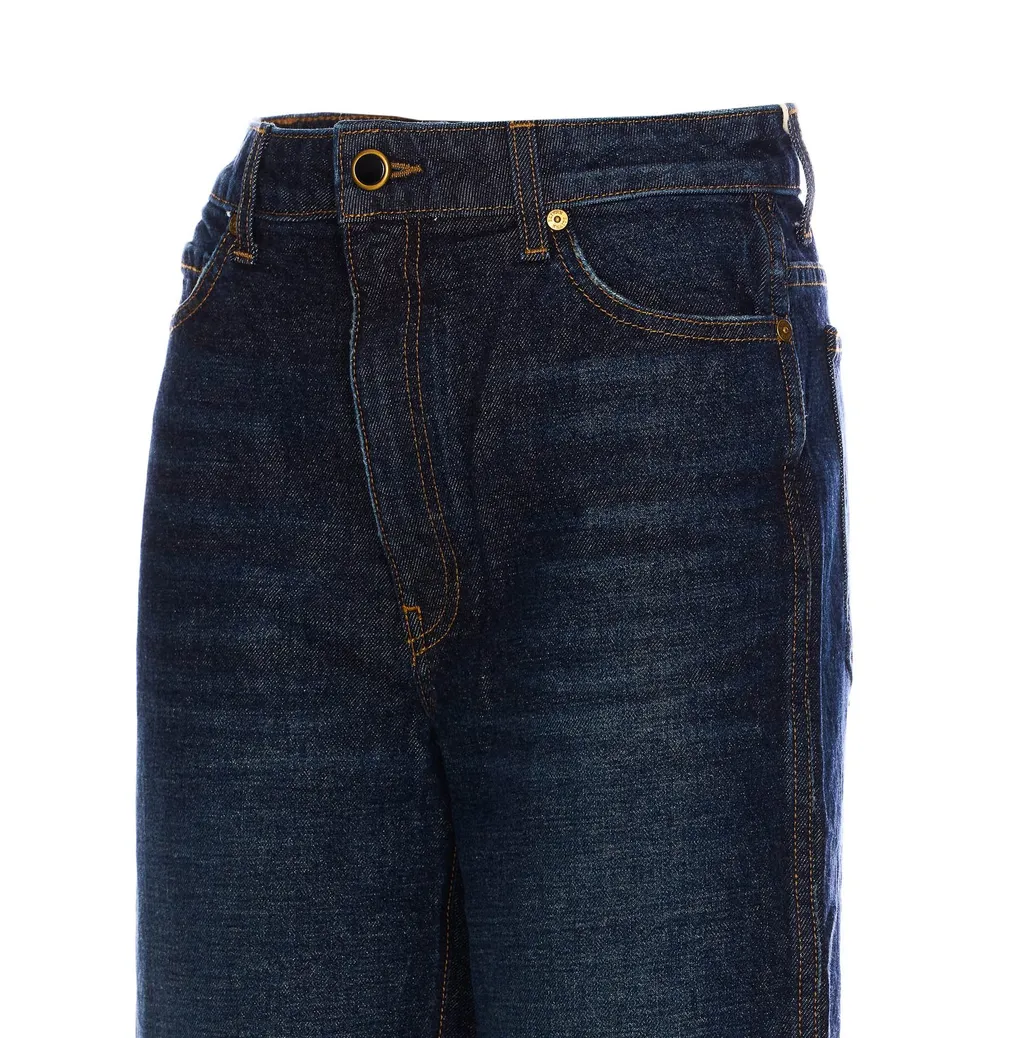 Wide-Leg Jeans