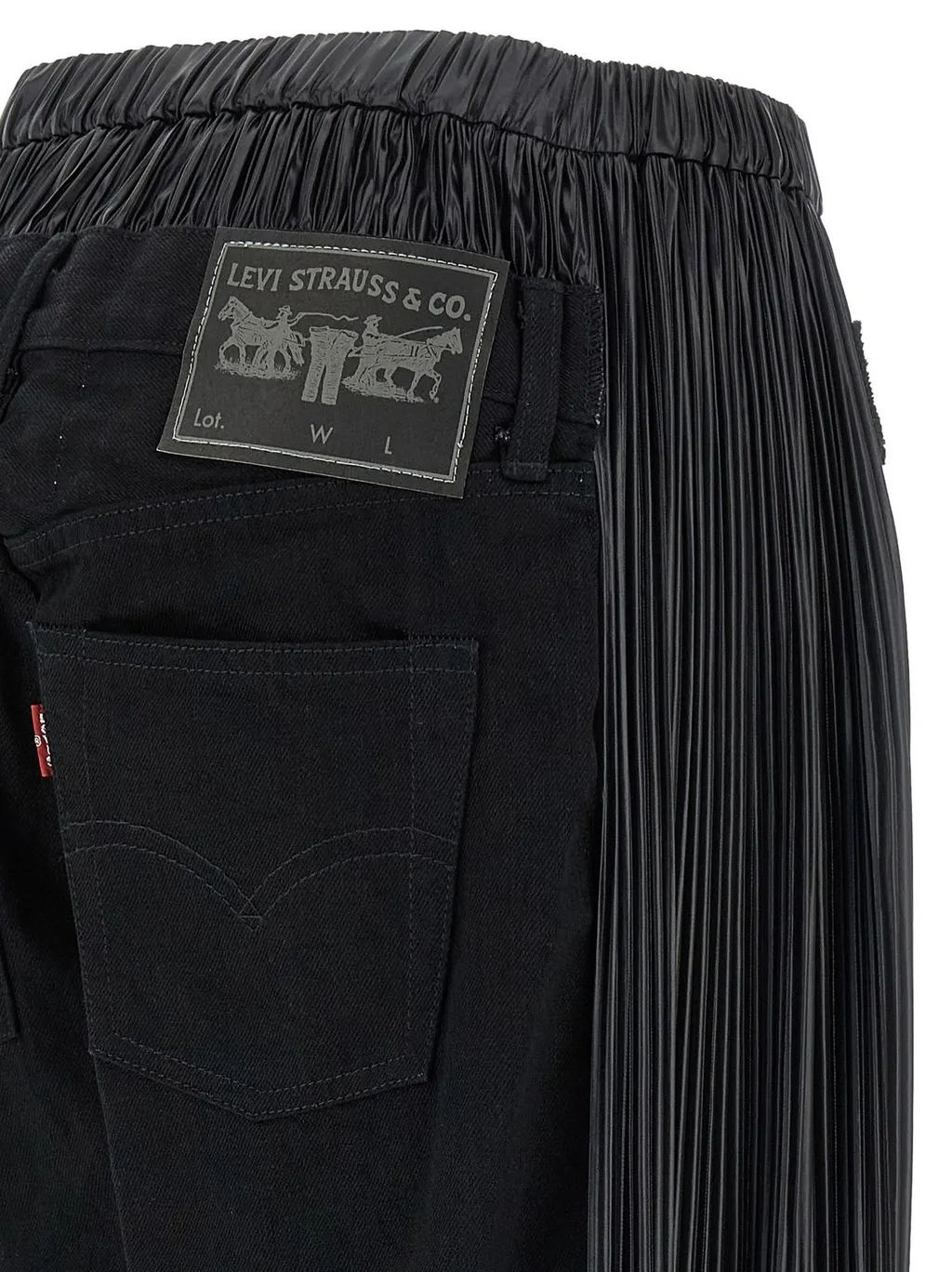 Wide-Leg Jeans