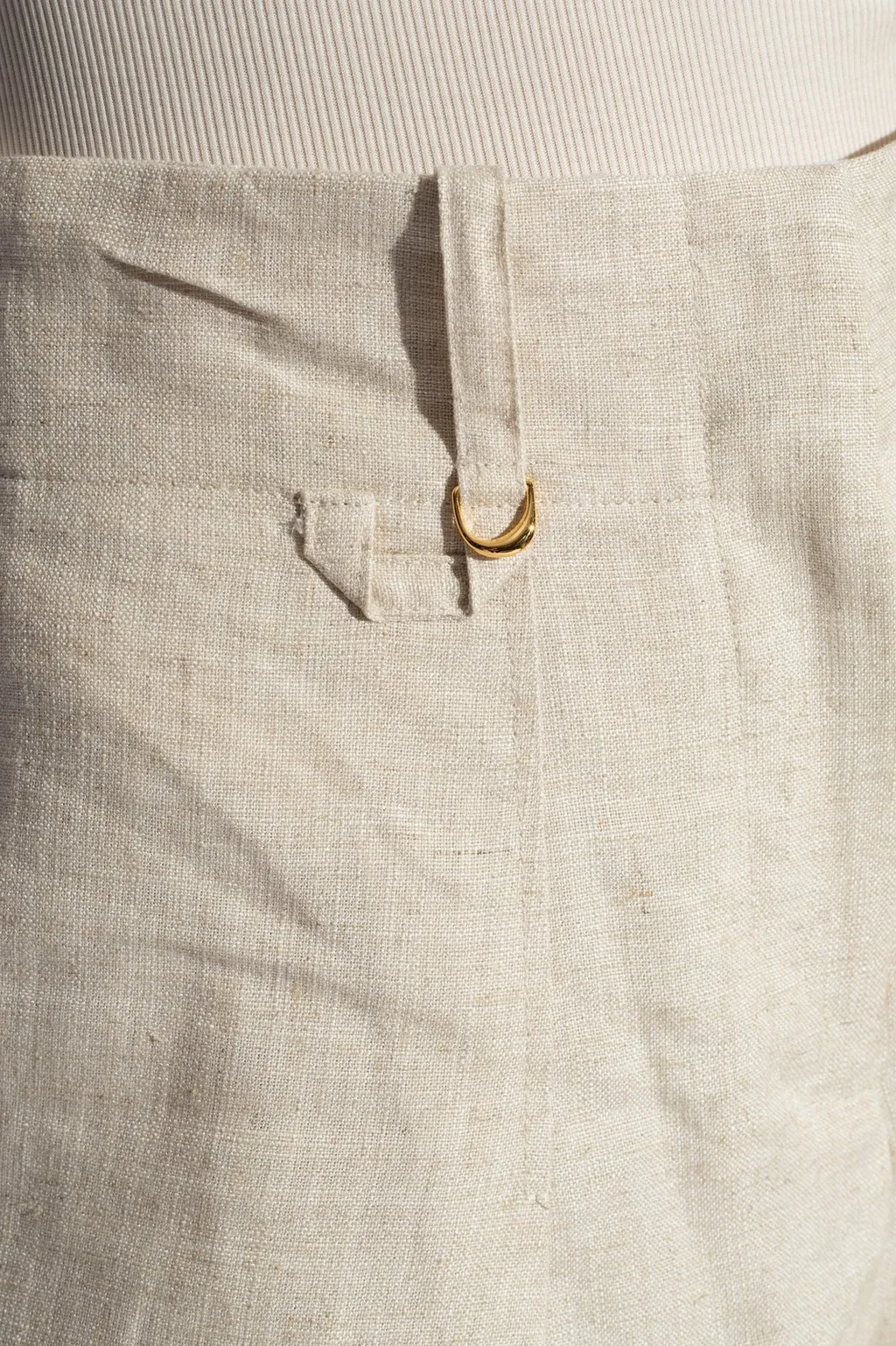 Pleated Linen Shorts