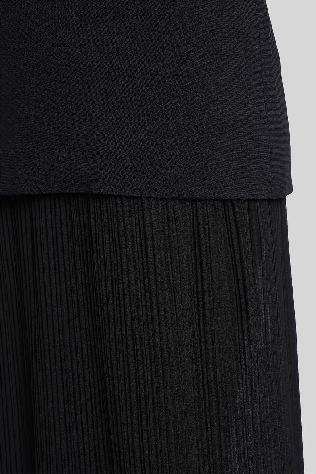 V-Neck Sleeveless Maxi Dress With Pleated Skirt