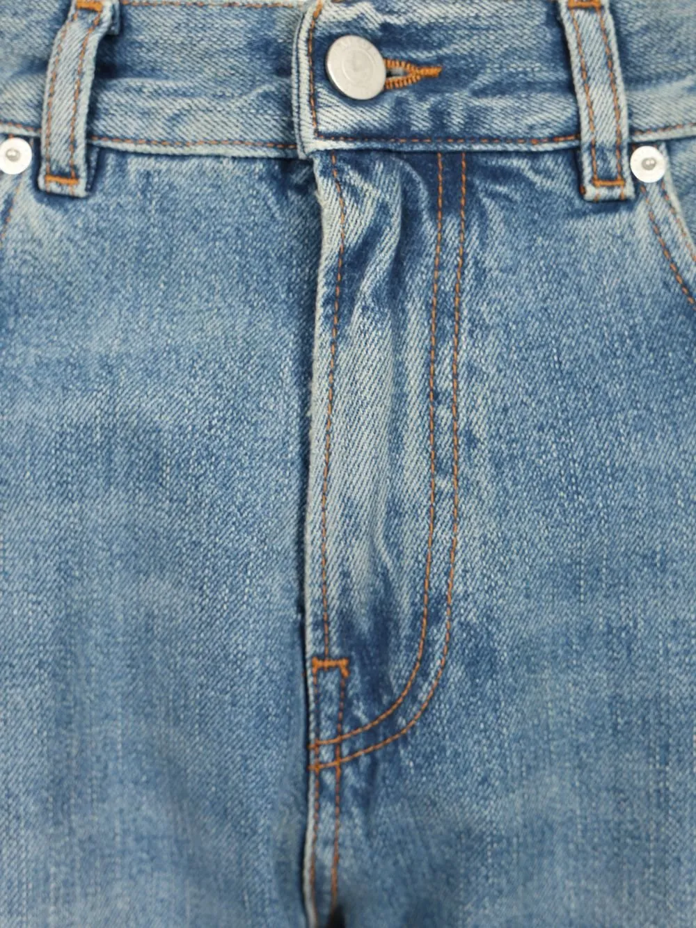 Wide-Leg Jeans