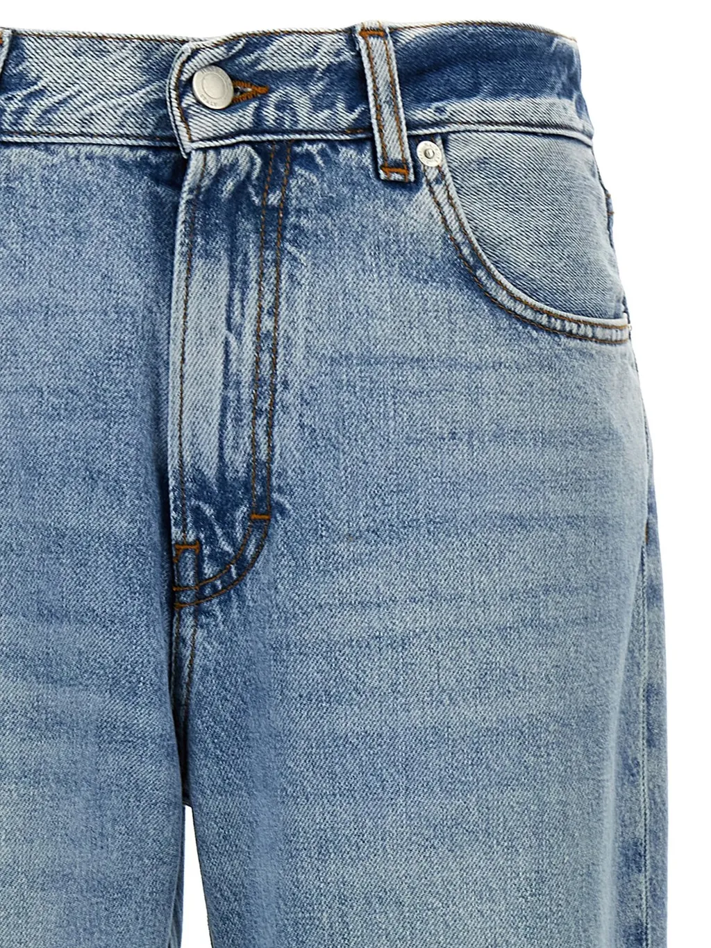 Wide-Leg Jeans