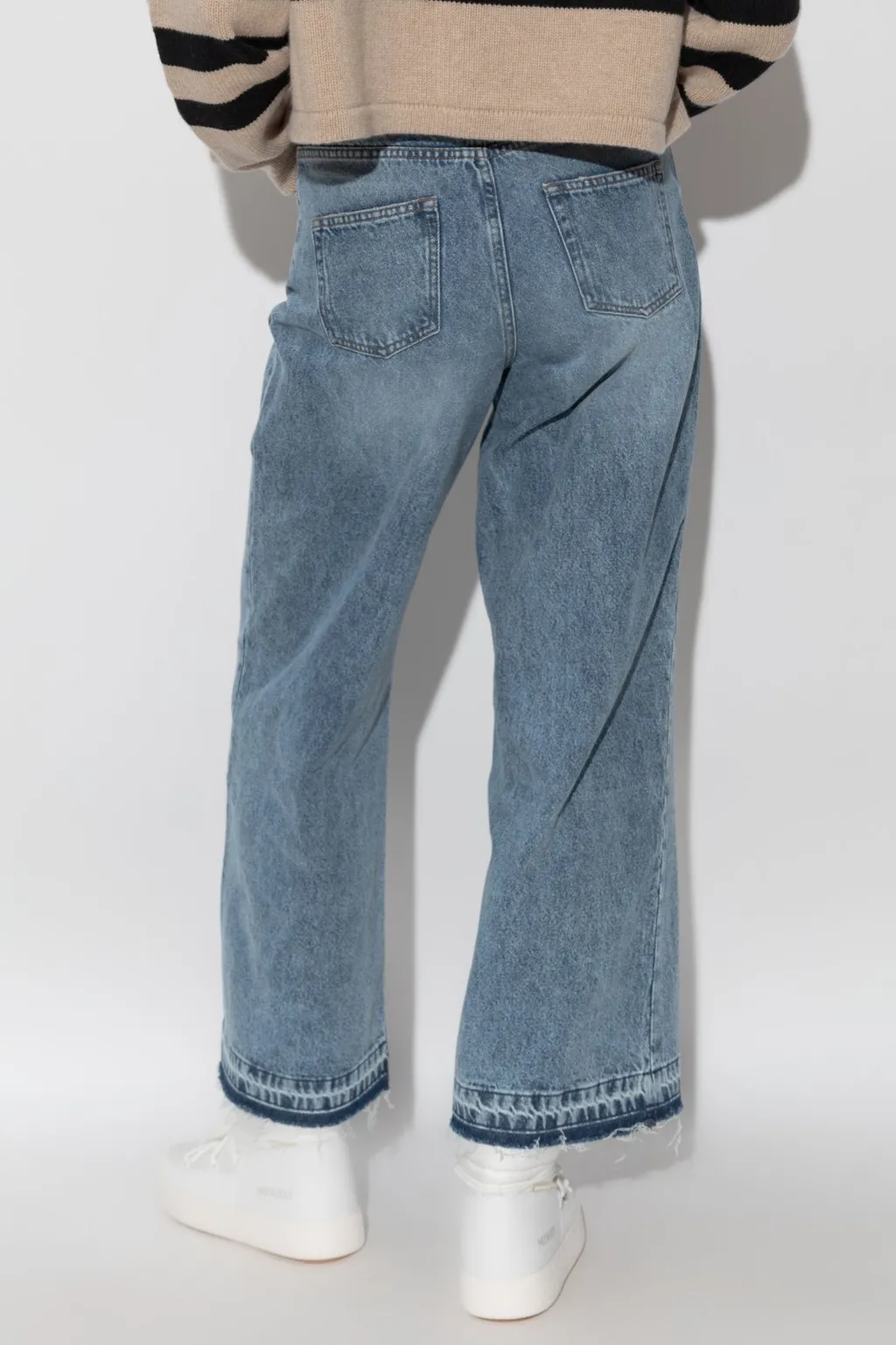 Wide-Leg Jeans