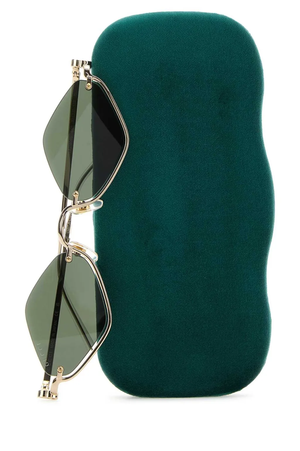 Diamond-Shaped Sunglasses