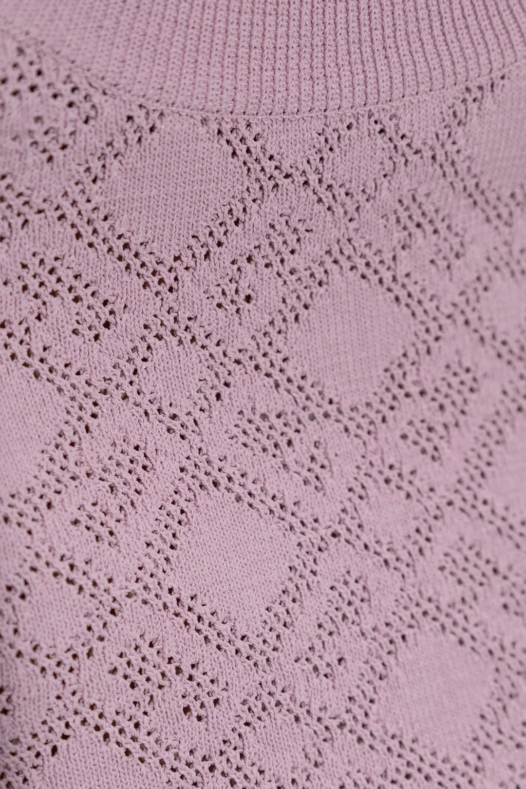 Cropped Diamond Knit Sweater