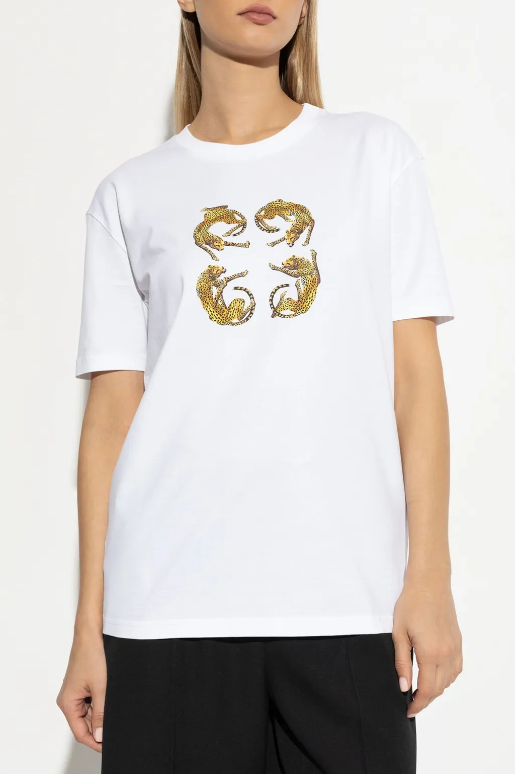 T-Shirt With Leopard Print
