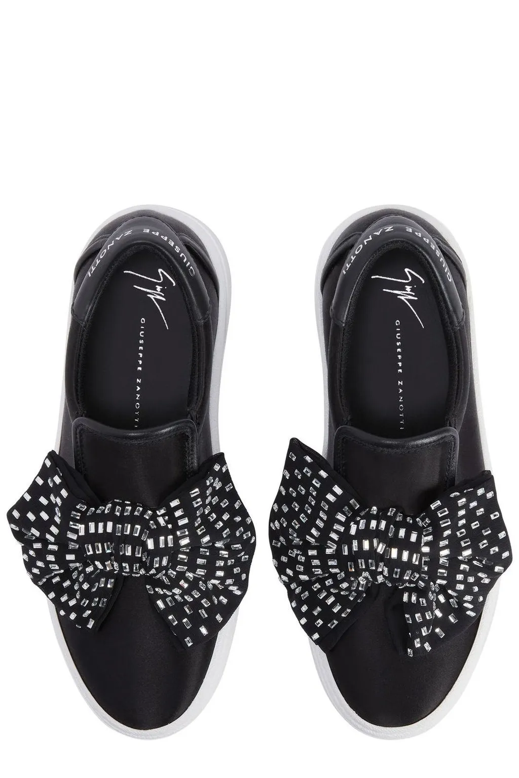 Sneakers With Bow Detail