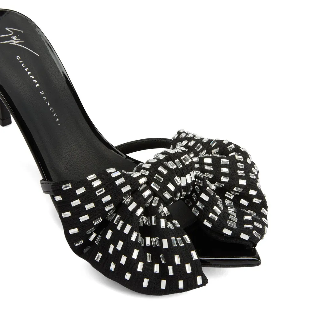 Mules With Bow Detail