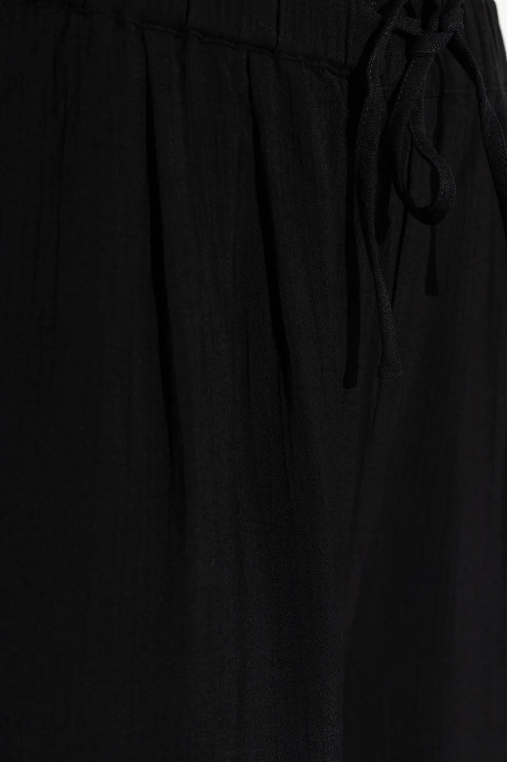 Wide-Leg Cropped Trousers