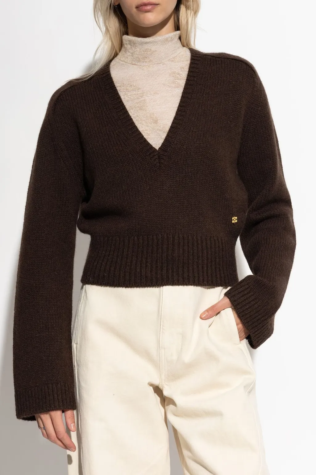 V-Neck Cropped Sweater