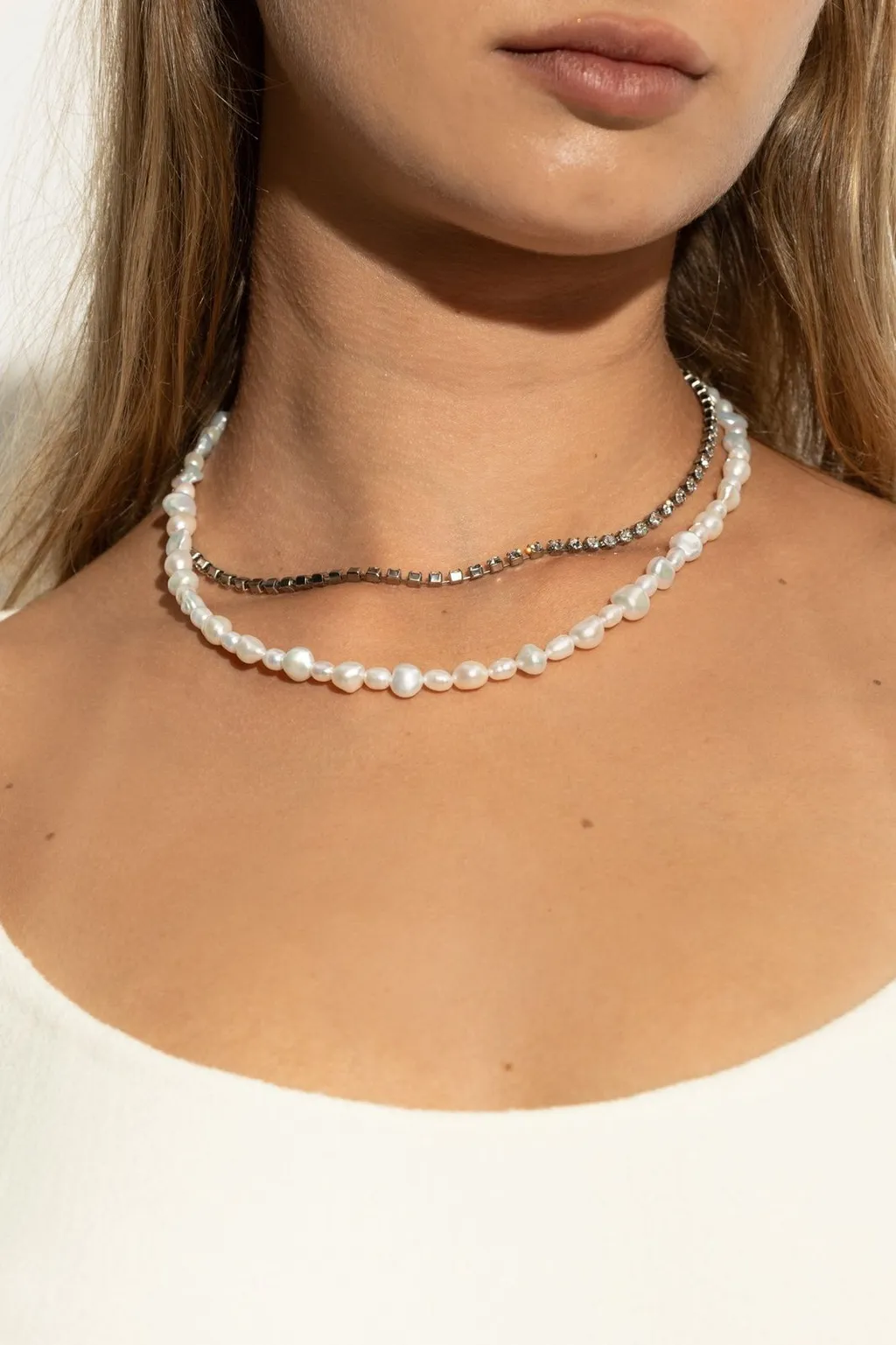 Pearl And Crystal Necklace Set