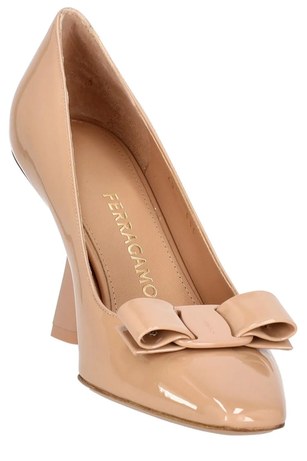 Bow Detail Pumps