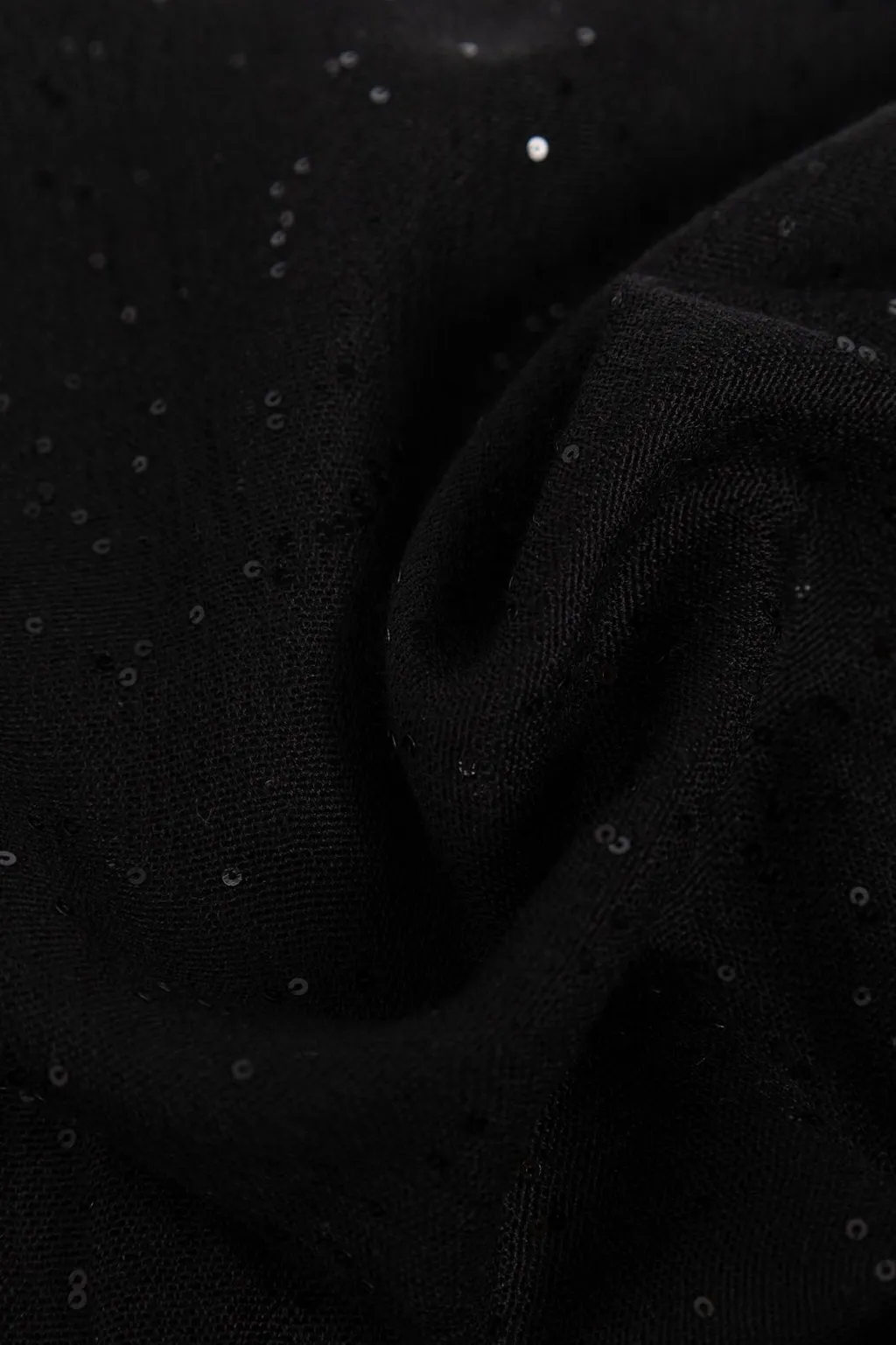 Scarf With Sequins
