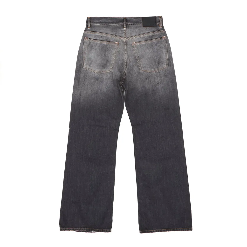 Wide-Leg Jeans