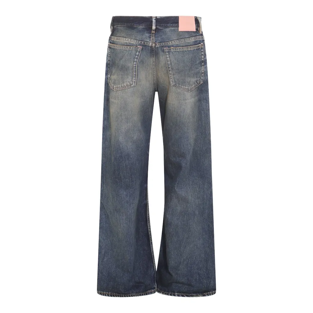 Wide-Leg Jeans