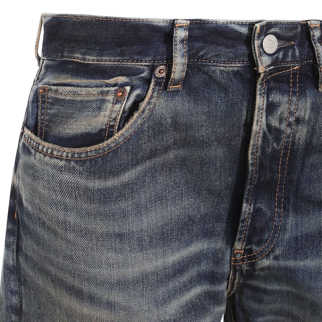 Wide-Leg Jeans