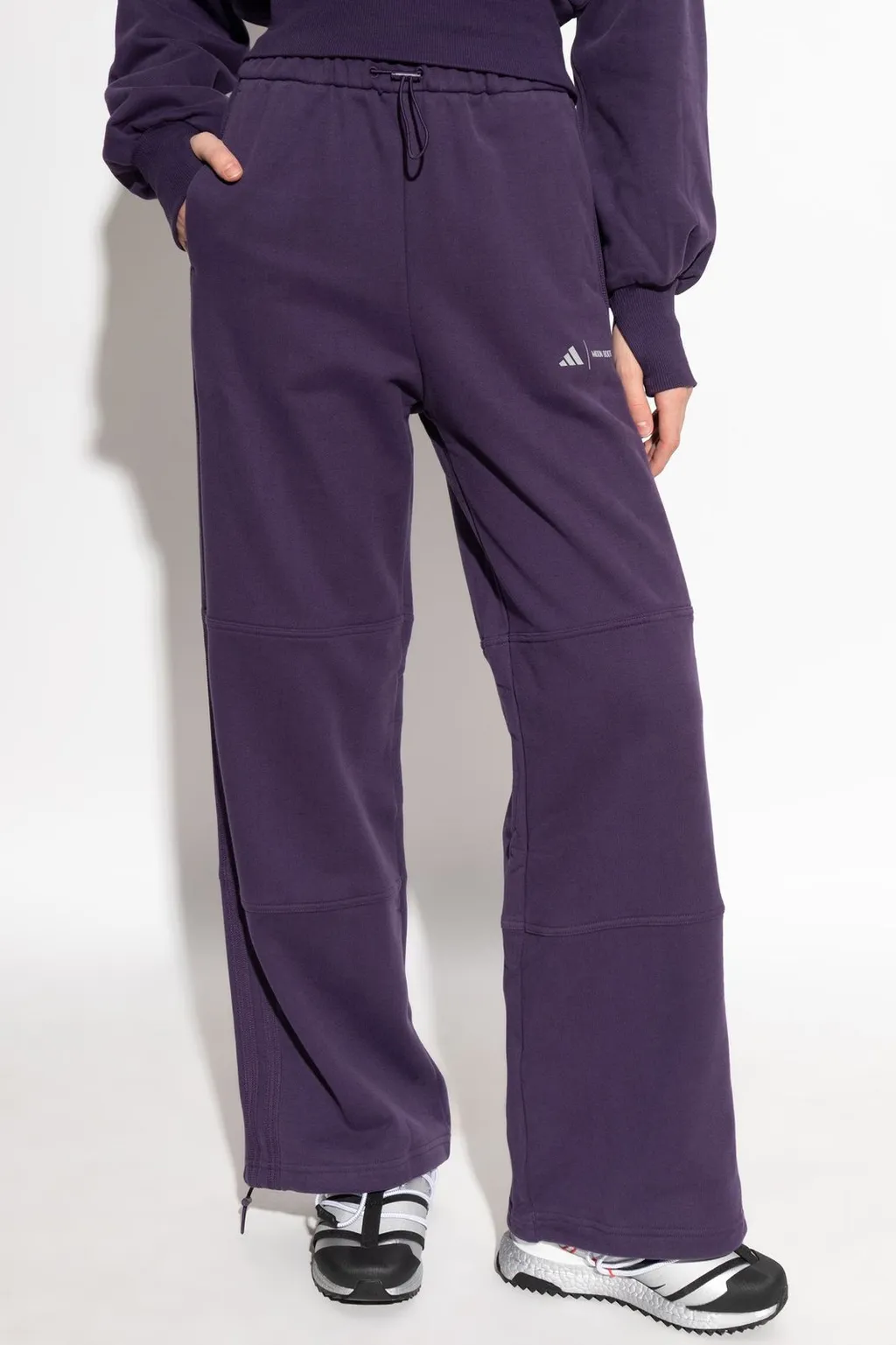 Wide-Leg Sweatpants