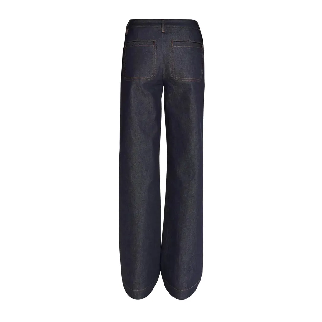 Wide-Leg Jeans