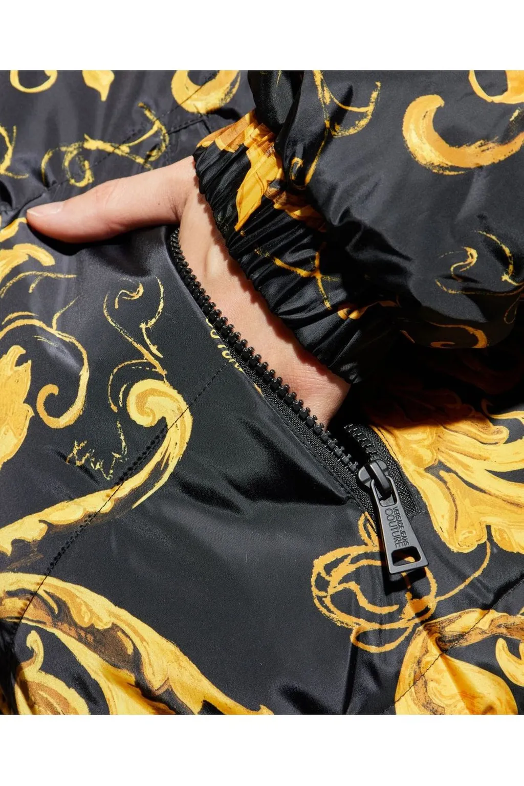 Reversible Barocco Print Puffer Jacket