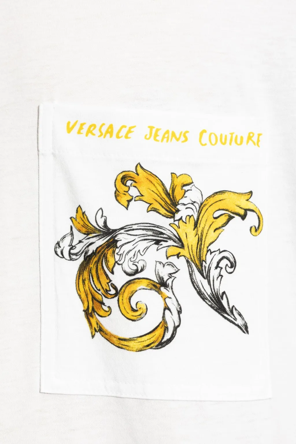 T-Shirt With Baroque Print