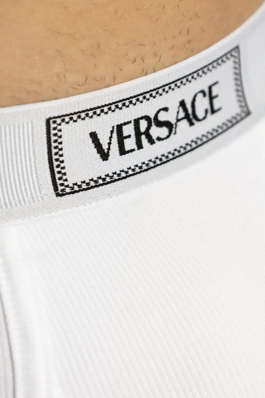 Logo Briefs