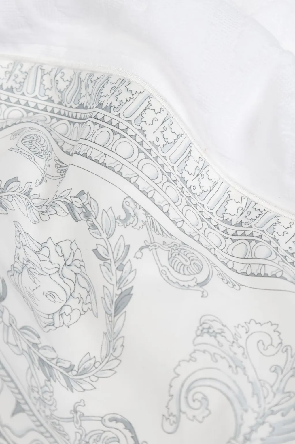 Barocco Print Towel