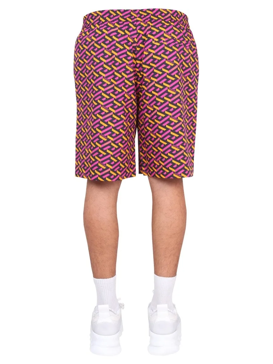 Medusa Chain Print Shorts