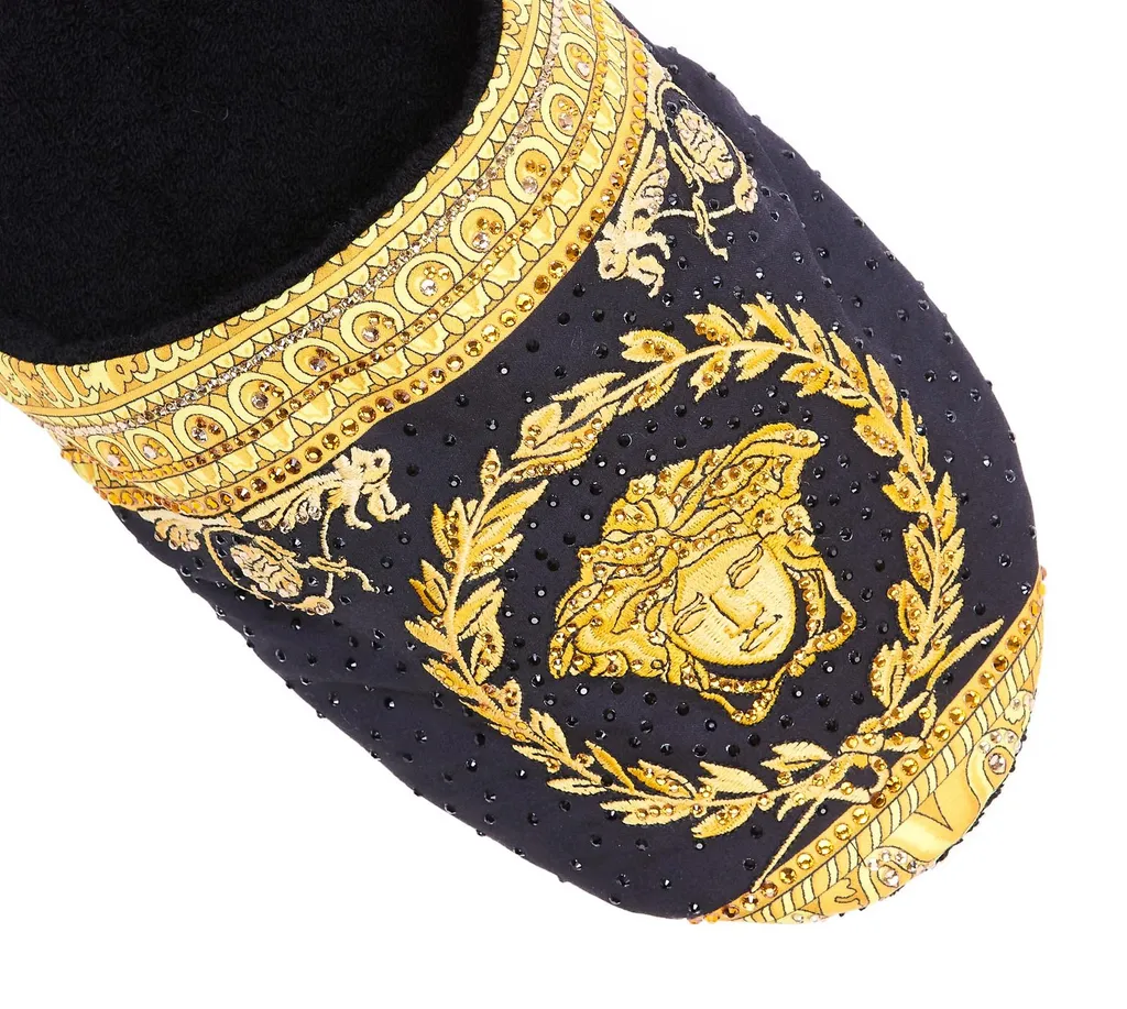 Medusa Print Slippers