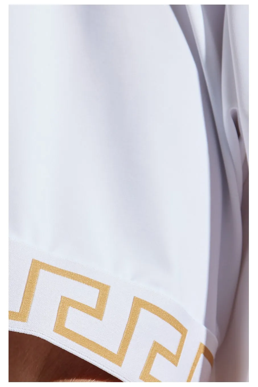T-Shirt With Greek Key Motif