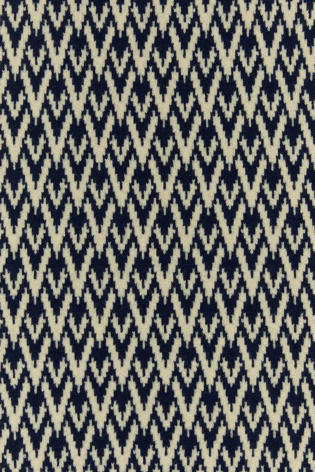 Scarf With Geometric Pattern