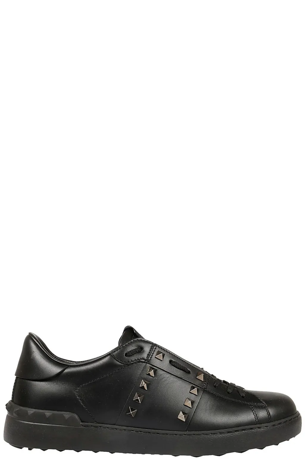 Low-Top Sneakers With Studs