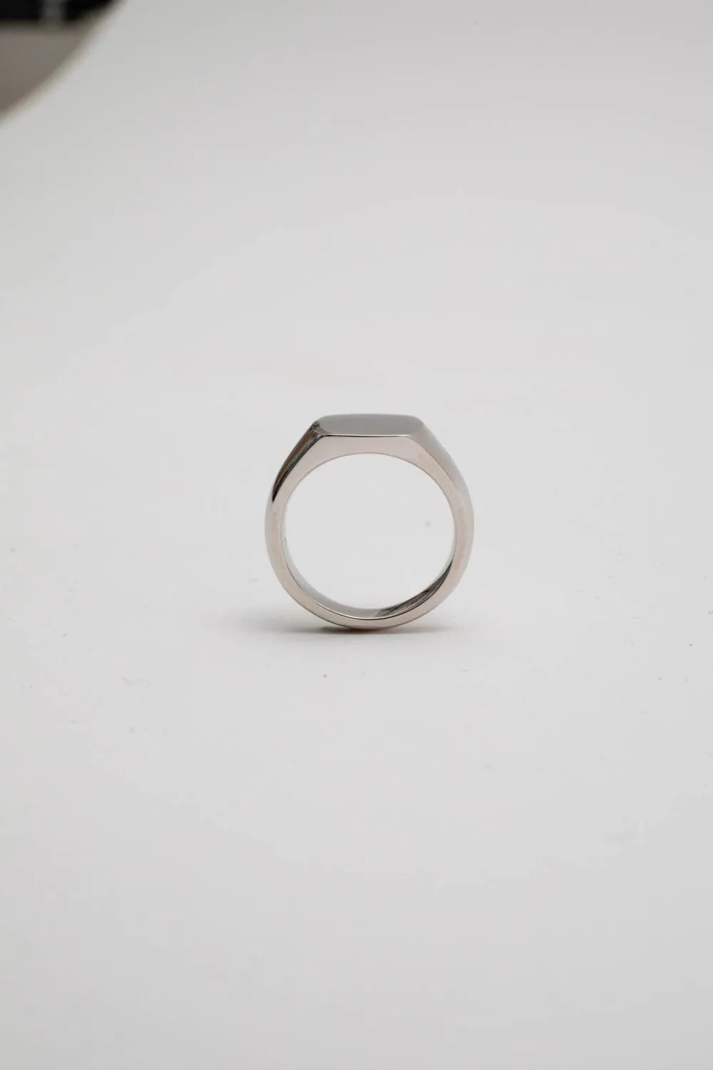 Signet Ring