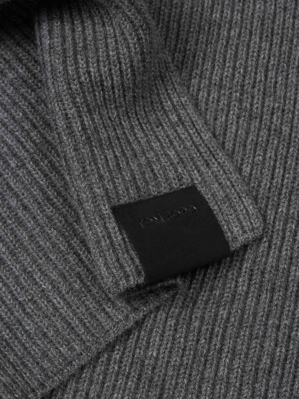 Ribbed Knit Scarf