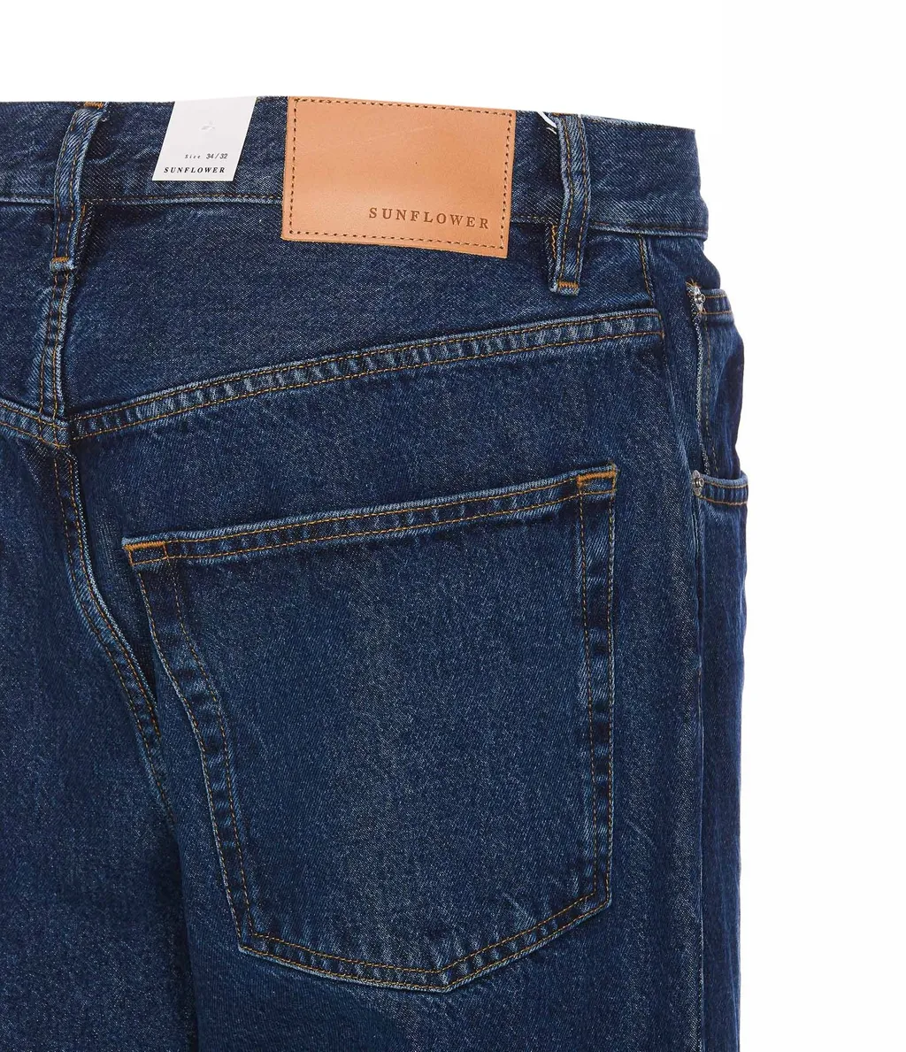 Wide-Leg Jeans
