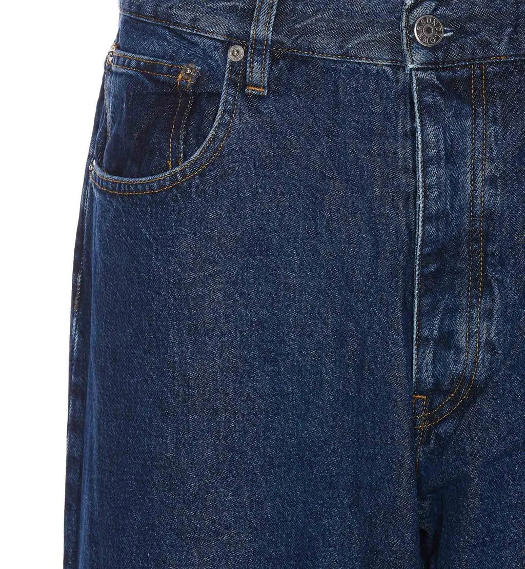 Wide-Leg Jeans
