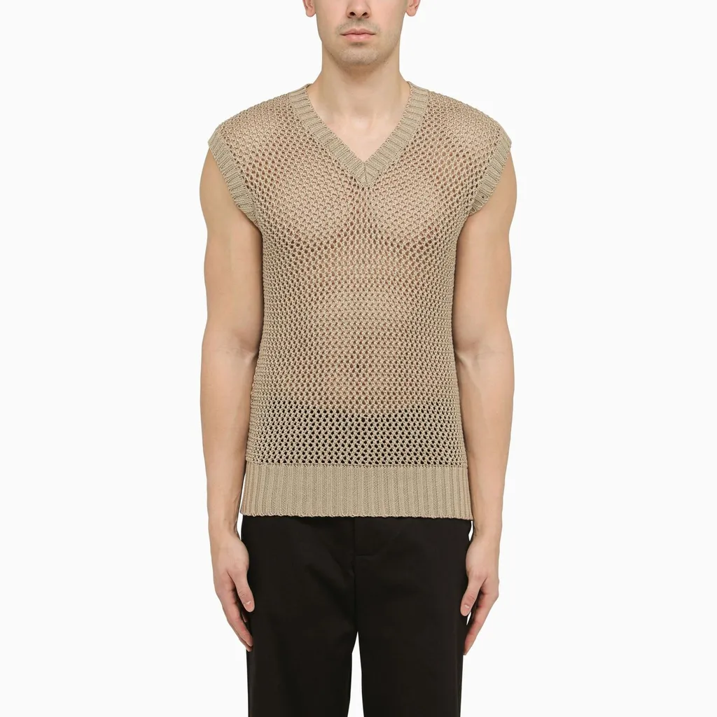 V-Neck Mesh Vest