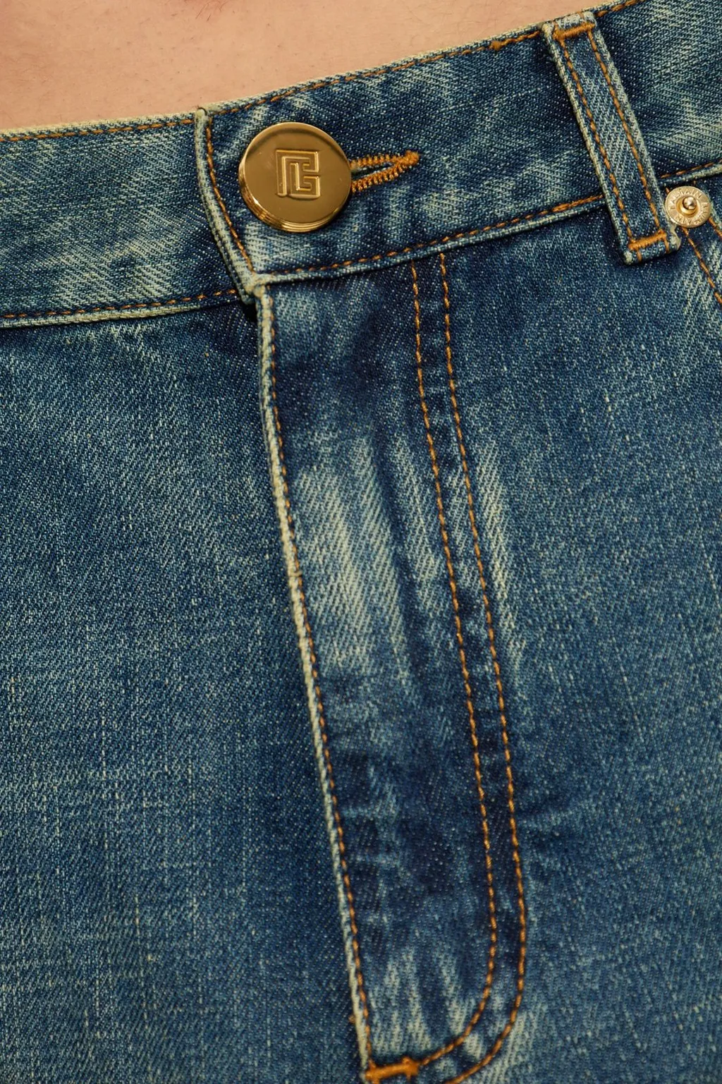 Wide-Leg Jeans